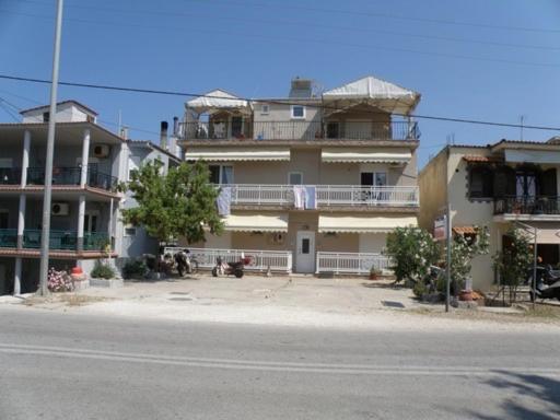 Helios Apartments Λιμενάρια Εξωτερικό φωτογραφία